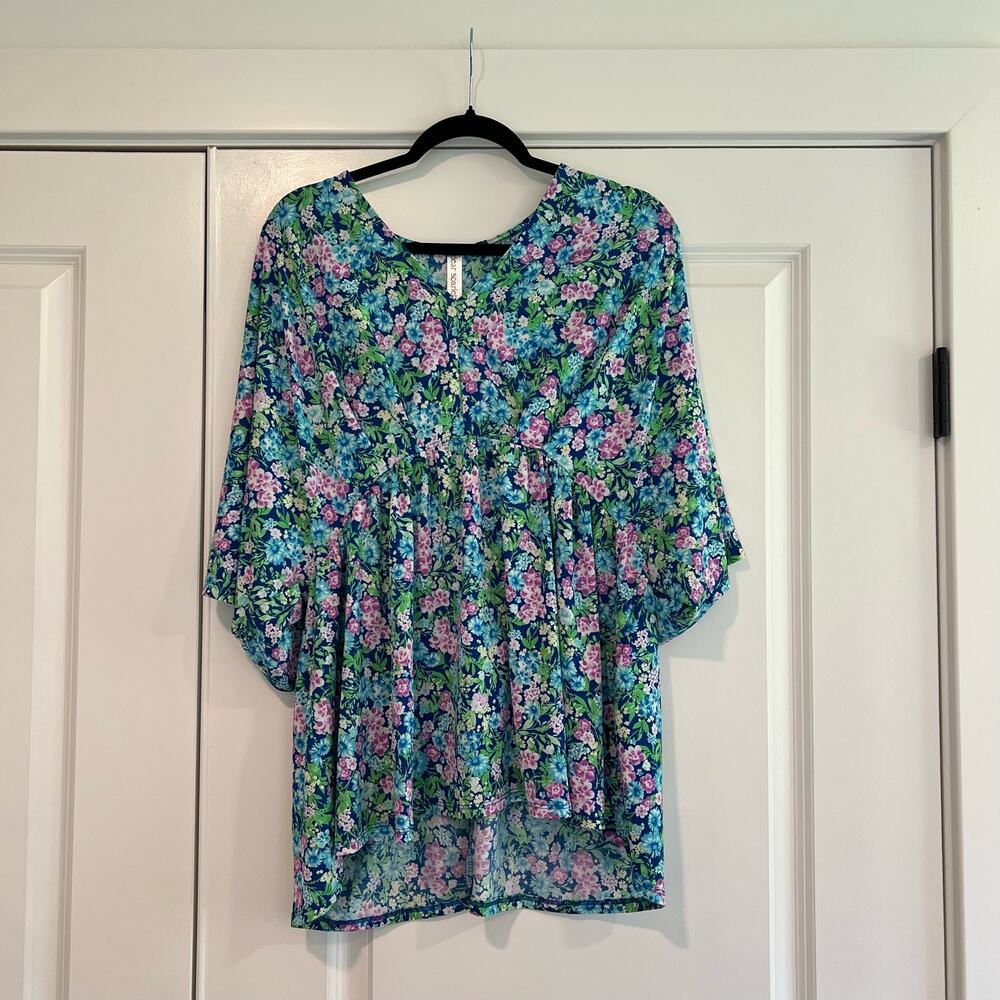 NWT Dear Scarlett Women's Floral Blouse Blue Purple‎ Size Large